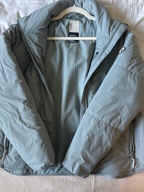 Vuori canyon insulated jacket small